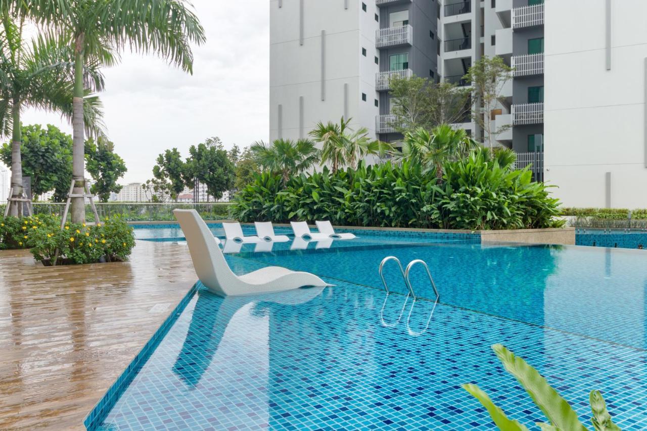 Greenfield Residence Bandar Sunway By Airhost Петалинг-Джая Экстерьер фото